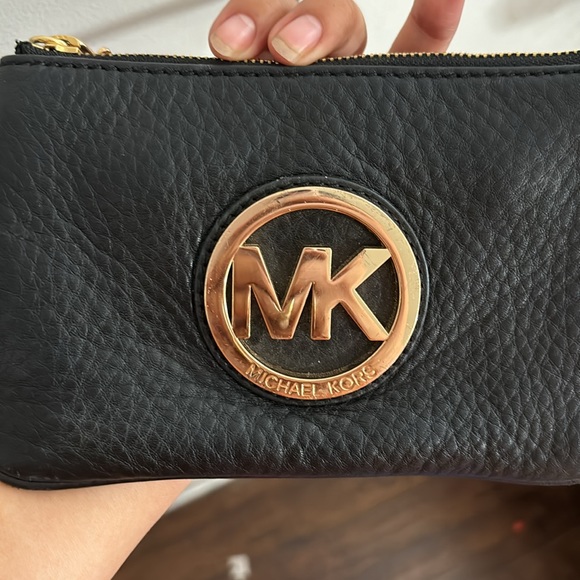 Michael Kors mini purse - Picture 4 of 4